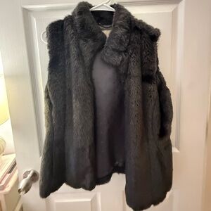 Banana Republic Women's Faux Fur Vest - Black